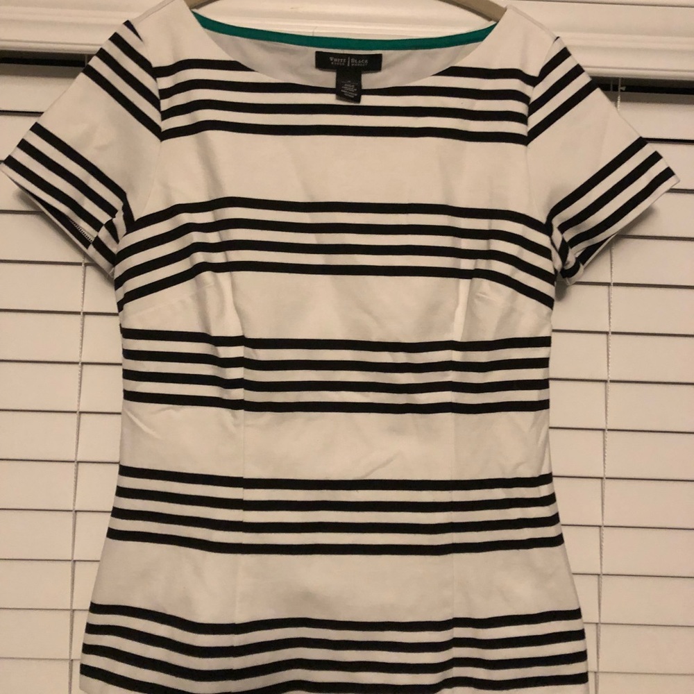 White House Black market fitted top